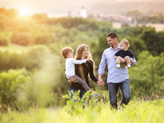 Best Essential Oils for Spring Allergies: Breathe Easy with Alize Living